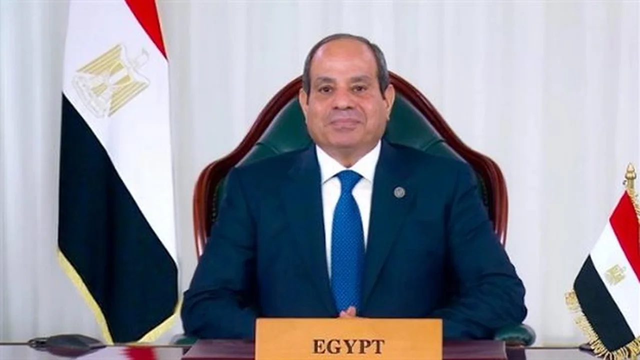 رحيل حكيم الفن.. السيسى ينعي الفنان عبد الرحمن أبو زهرة في رسالة مؤثرة